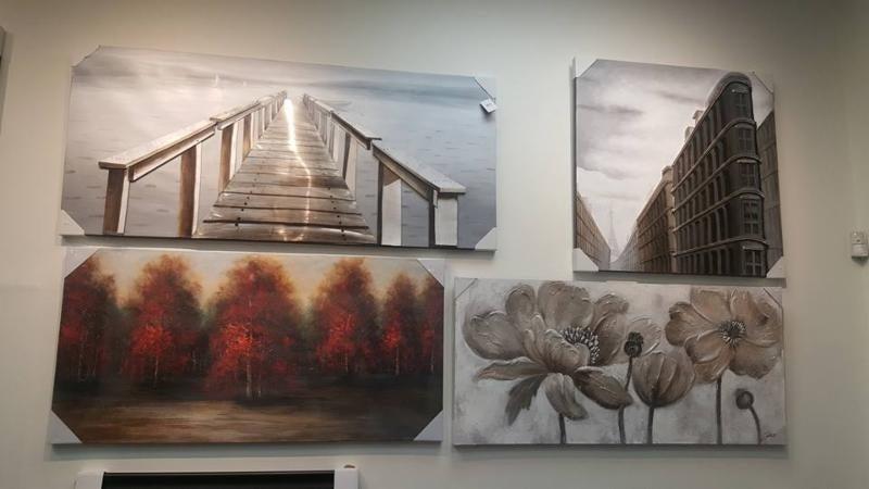 Supreme Picture Gallery