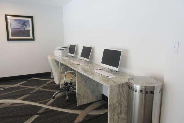 Best Western Premier Northwood Hotel