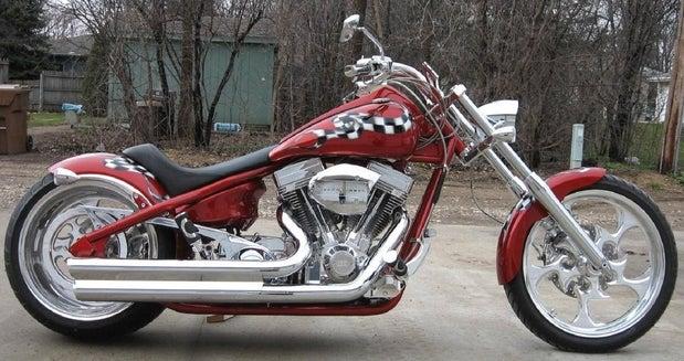 Ile Des Chenes Garage