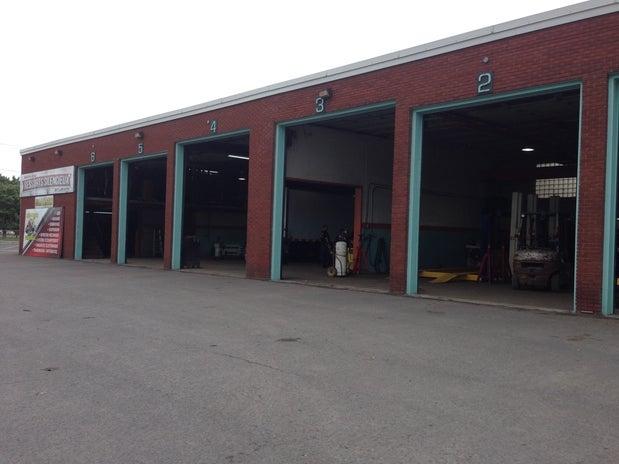 Services De Ressorts Et