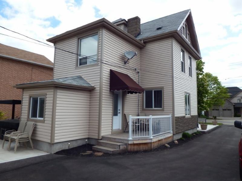 A1 Siding & Windows Ltd