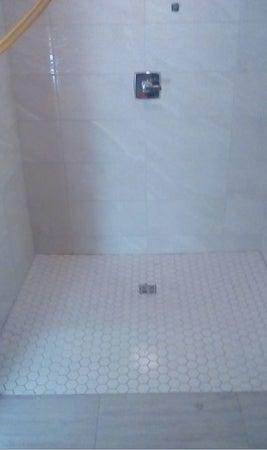 James' Carpentry & Ceramics Tiling Svc