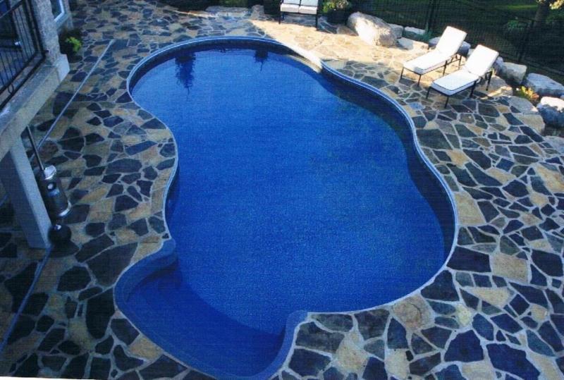 Rintoul's Pools & Spas