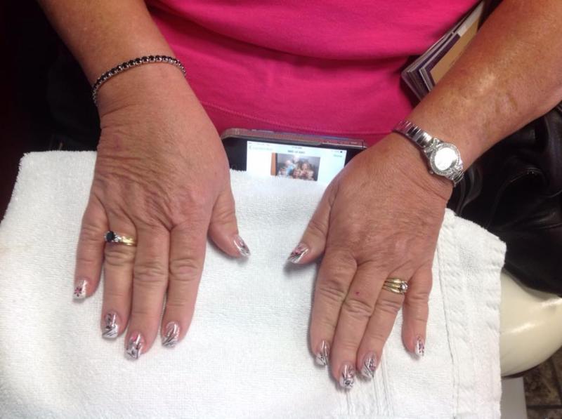 Linda's Magic Nails