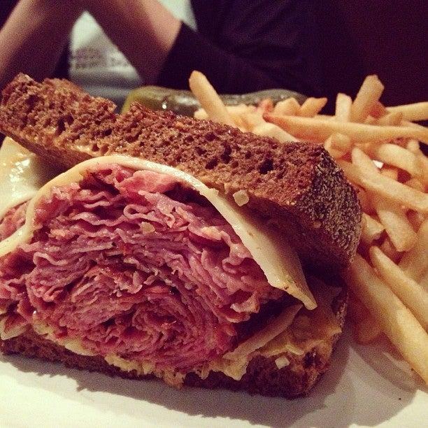 Reuben's Deli and Steakhouse