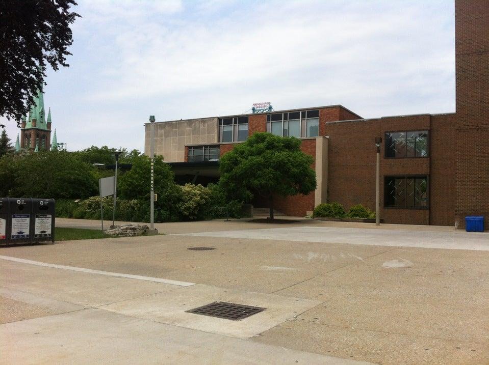 Leddy Library, 401 Sunset Ave, Windsor, ON N9B 3P4, CA - MapQuest
