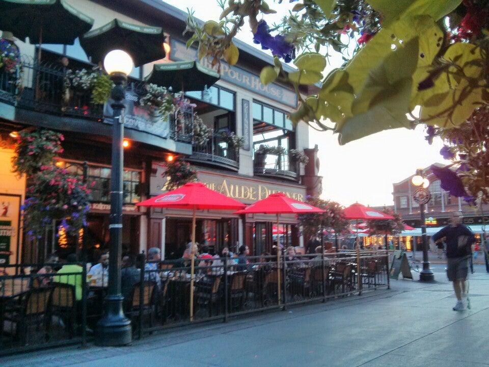 Aulde Dubliner & Pour House