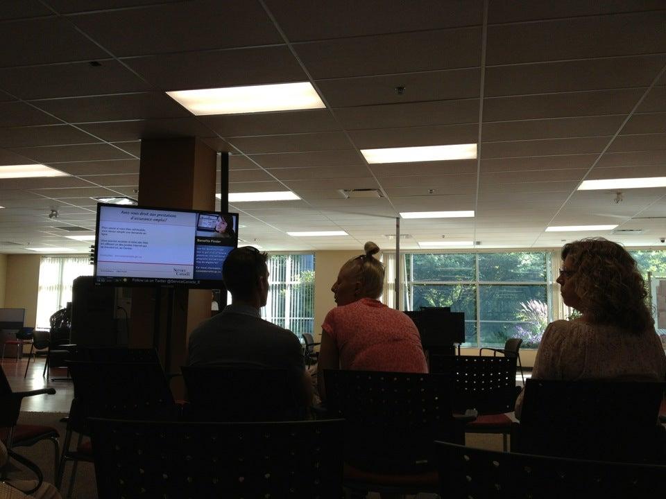 Service Canada Centre