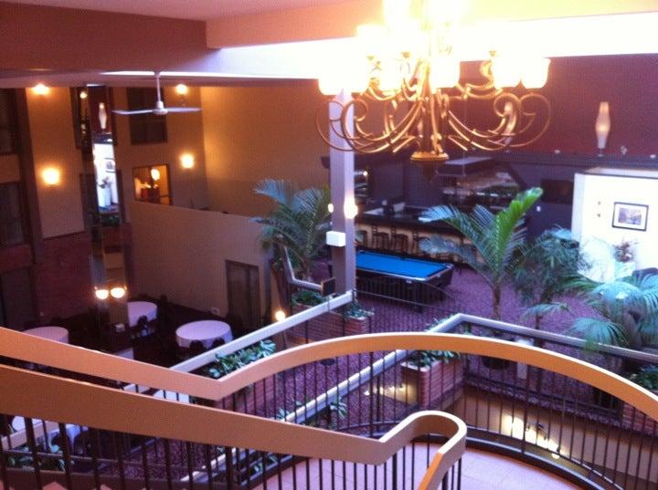 Hôtel Chateauneuf Laval