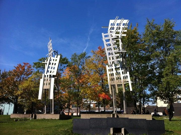 Place Émilie-Gamelin