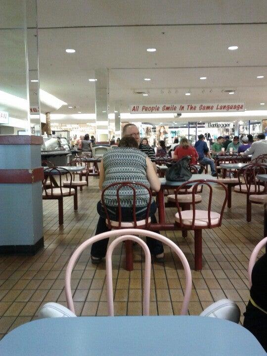 Gateway Mall Food Court