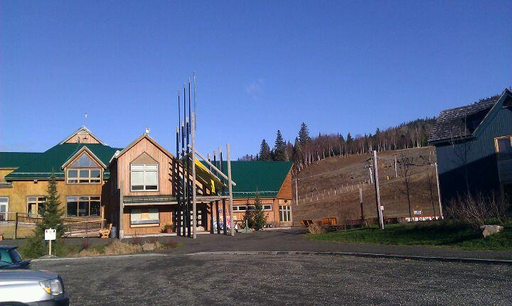 Station Touristique Pin Rouge