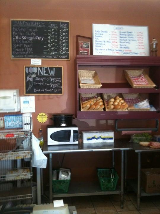 Buonissimo Bakery & Deli