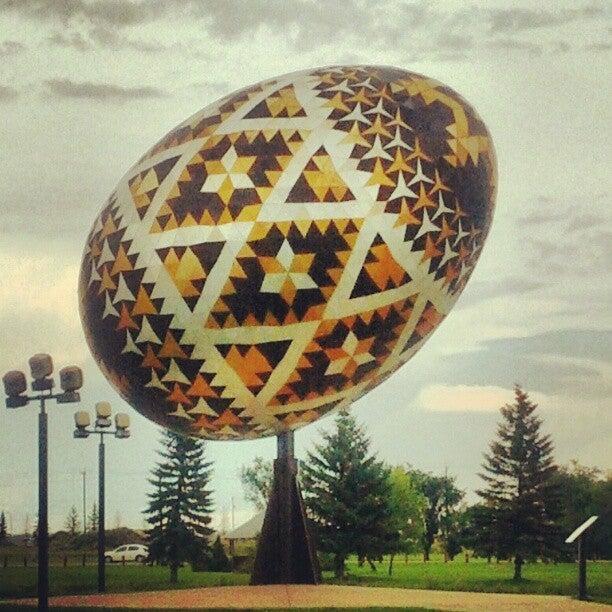 Vegreville Pysanka