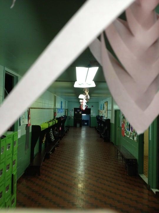 École des Premieres Lettres L'