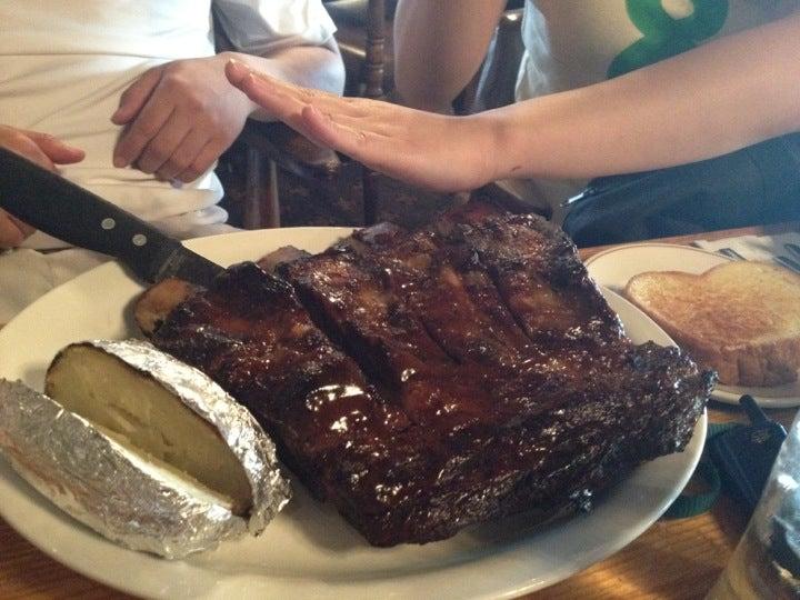 Coliseum Pizza & Steak