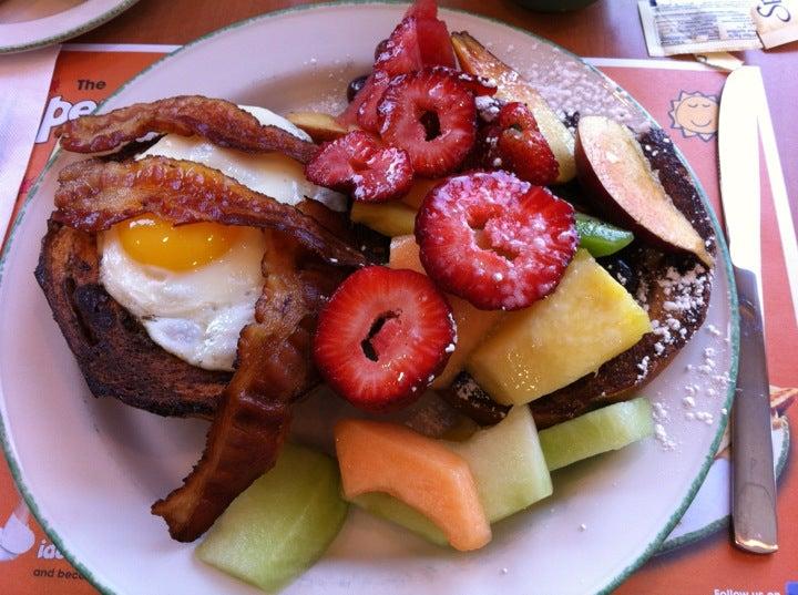 Cora's Breakfast and Lunch