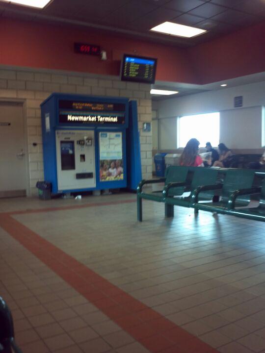 Newmarket GO Bus Terminal