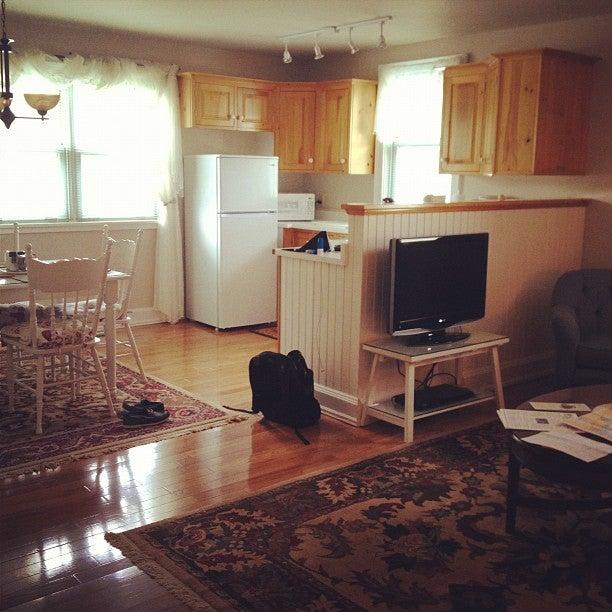 Eleven Centre Guest Suites