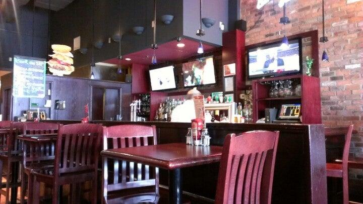 St Louis Bar & Grill