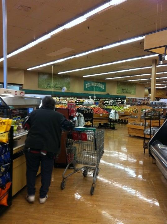 Marzena Downarowicz, DDS - Kipling Queensway Mall Dental