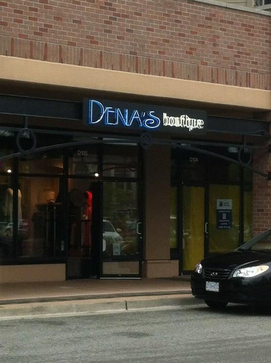 Dena's Boutique