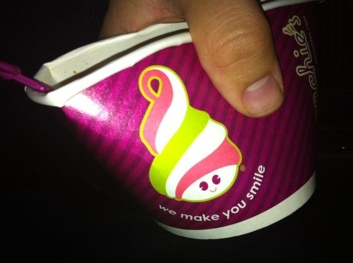 Menchie's Southgate
