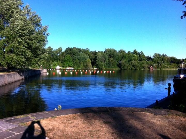 Black Rapids Lockstation