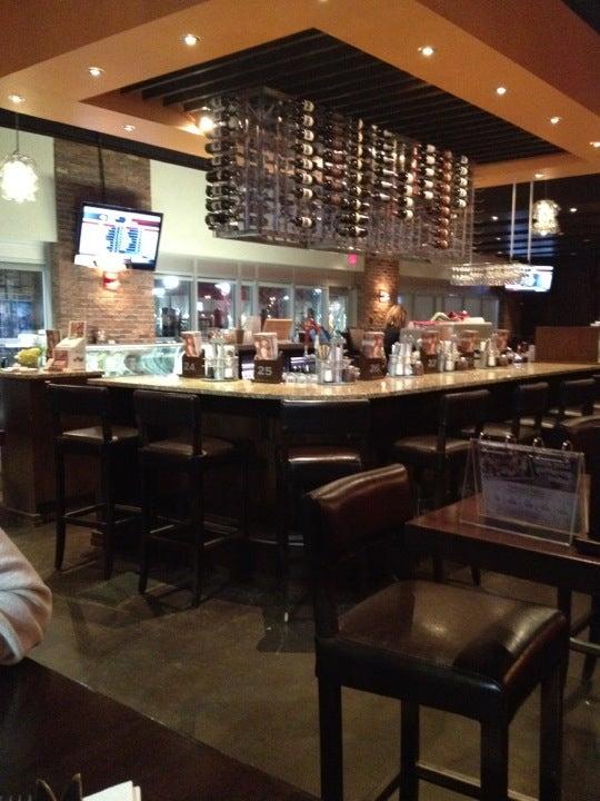 Famoso Neapolitan Pizzeria - South Common