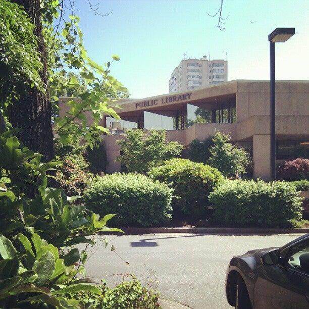 New Westminster Public Library