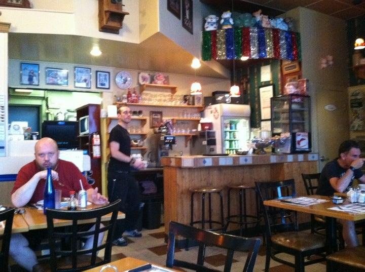 Resto Du Village Mtl