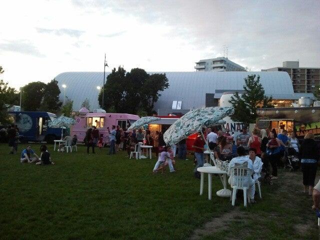 Port Credit Memorial Park