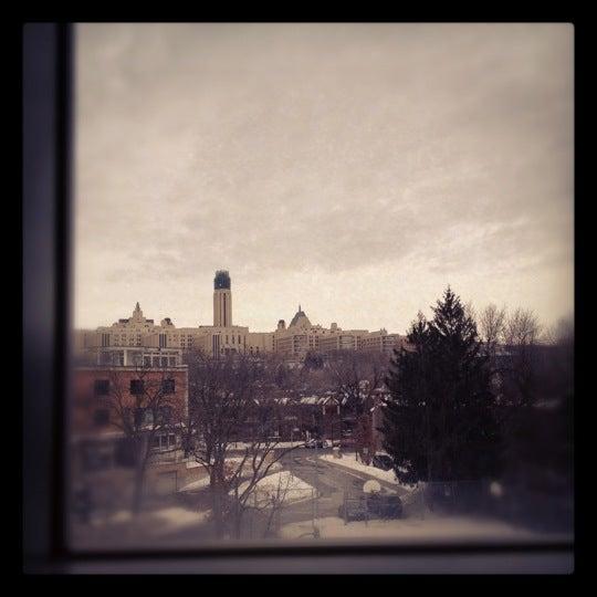 Externat Mont-Jesus-Marie