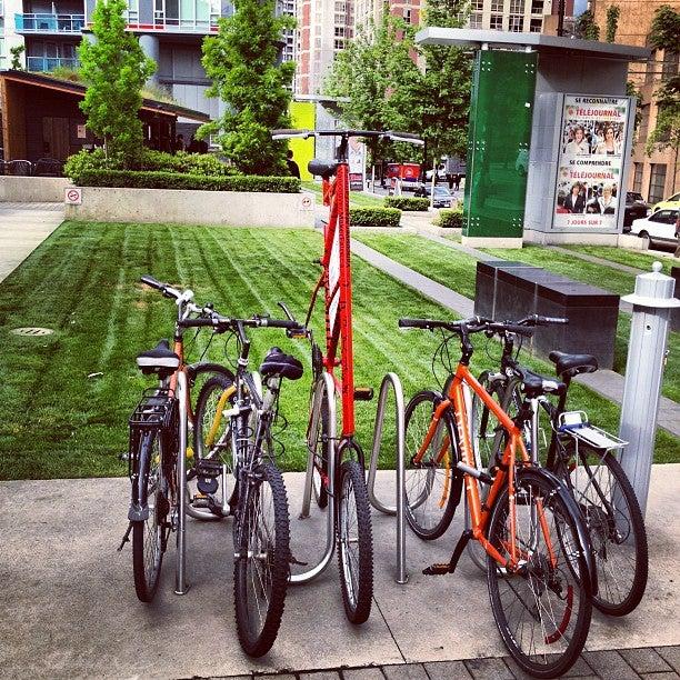 JJ Bean Coffee Roasters - CBC Plaza