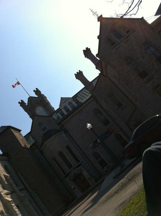 Queen's Theological Hall