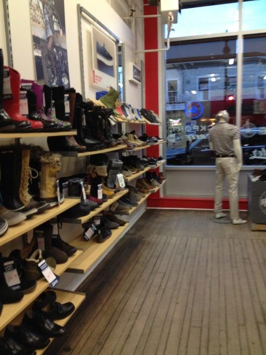 Schreter's Clothing and Footwear