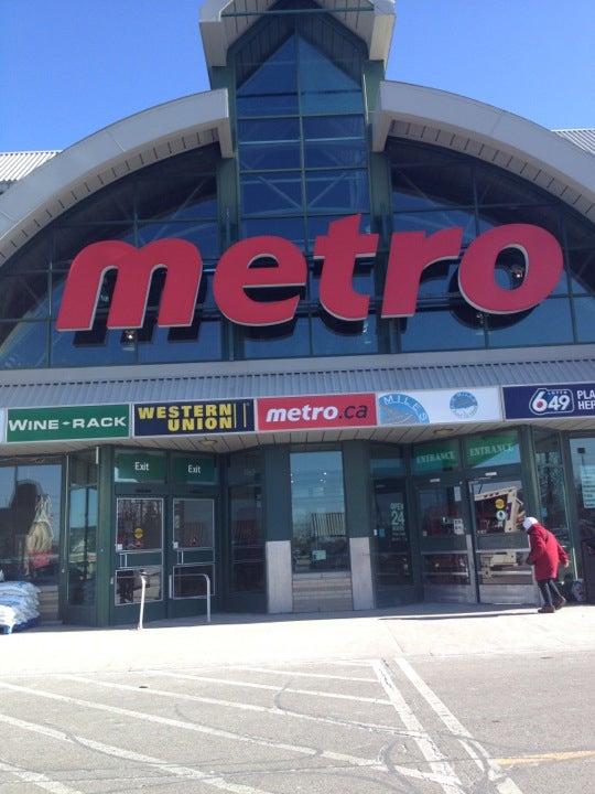 Metro Stone Road