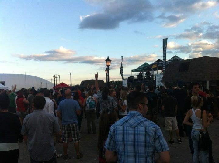 Dean Blundell's Christmas Fest