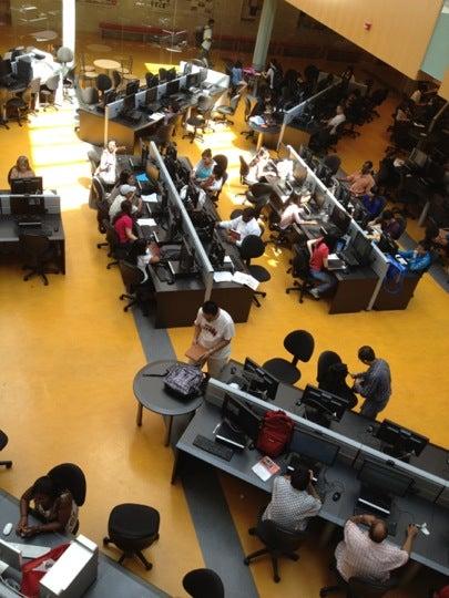 Seneca College Newnham Campus