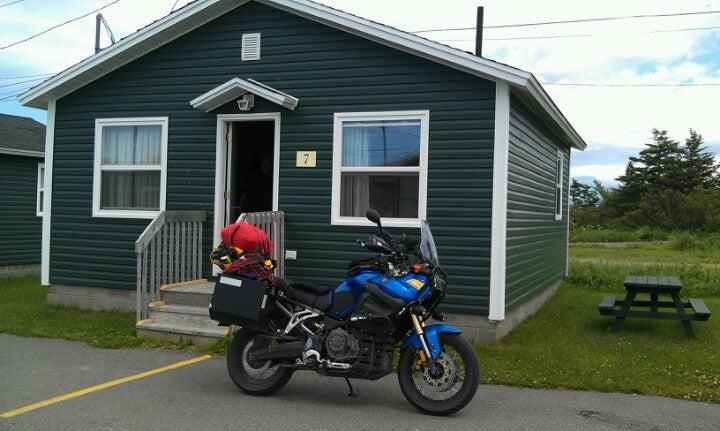 Shallow Bay Motel & Cabins Conference Centre