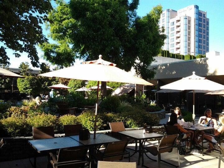 Sheraton Vancouver Airport Hotel