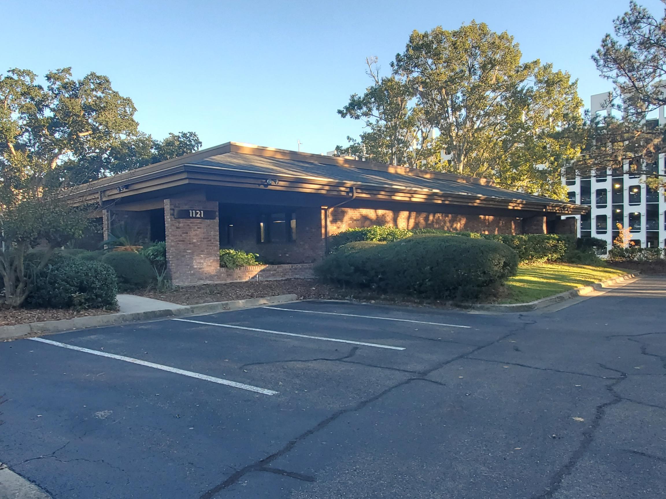 Jon Robert Beacher, MD,FCCP