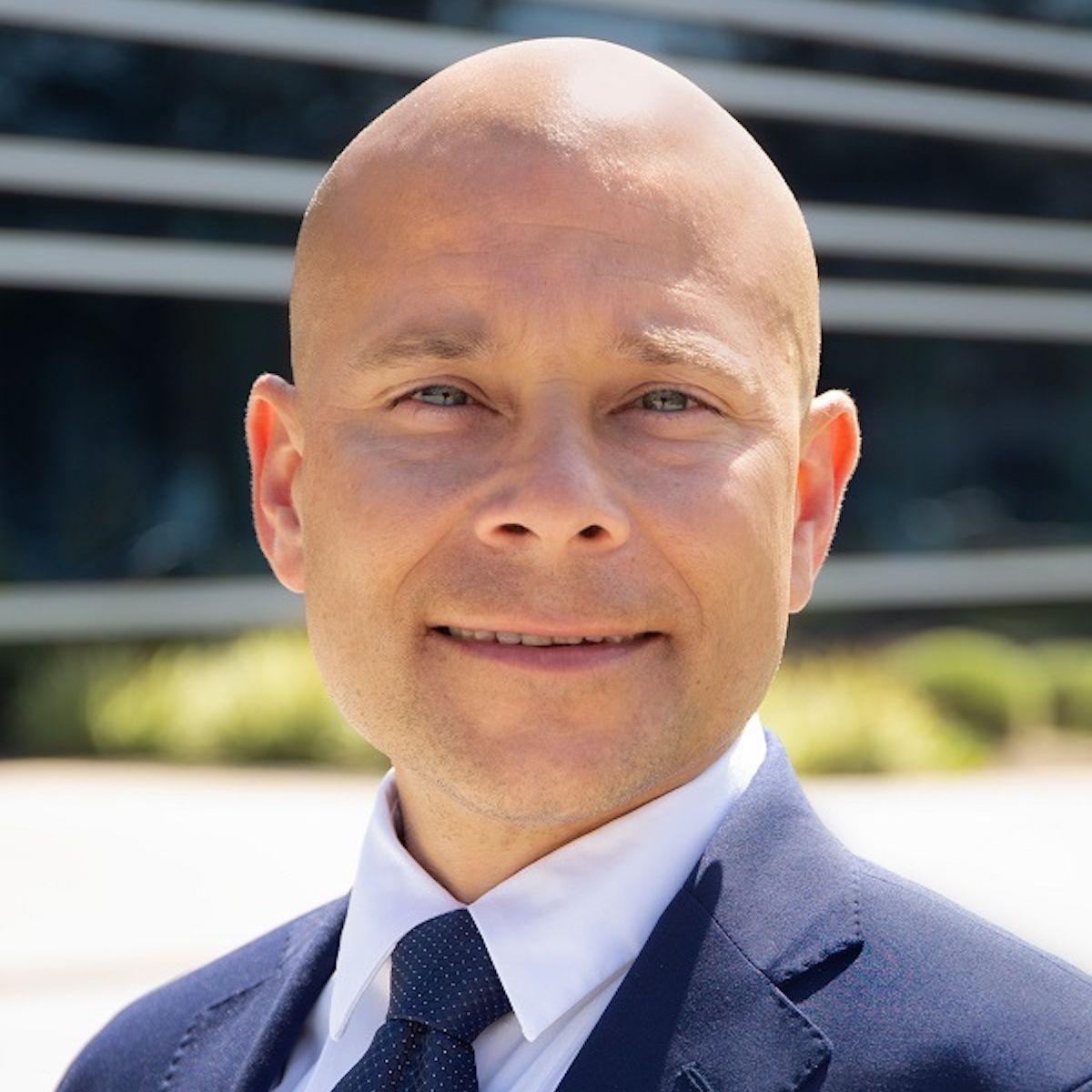 New American Funding - Robert Gonzalez