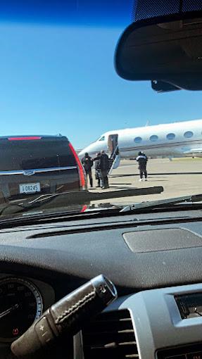 A & R Car And Taxi Service