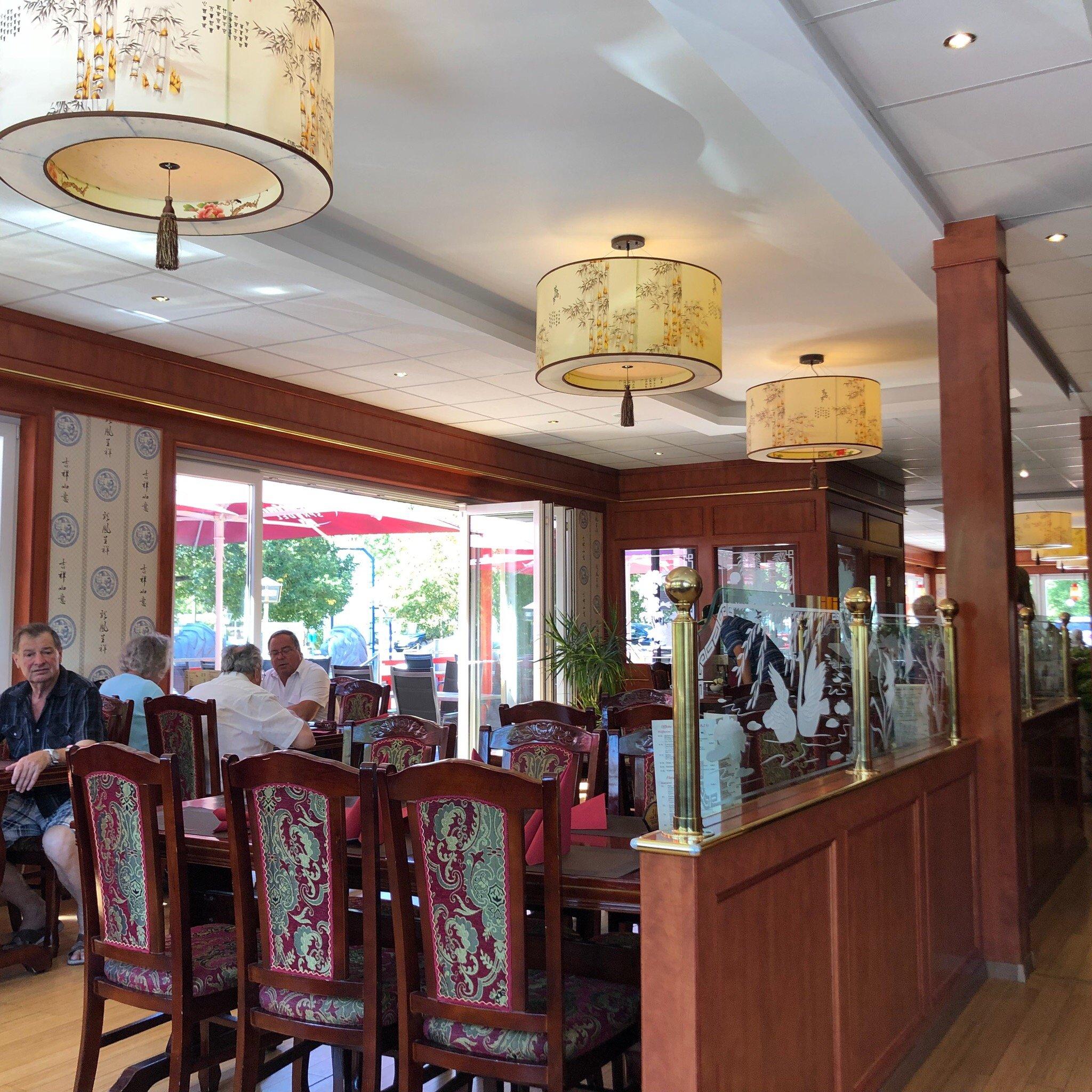 Chinesisches Spezialitäten-Restaurant "Lotusblume"