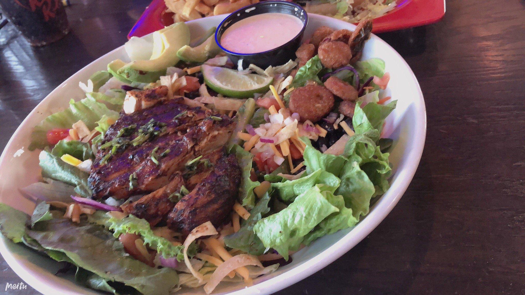 Red Robin Gourmet Burgers