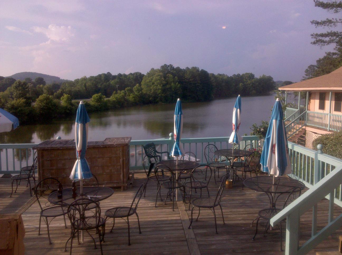 The Lighthouse Restaurant & Motel