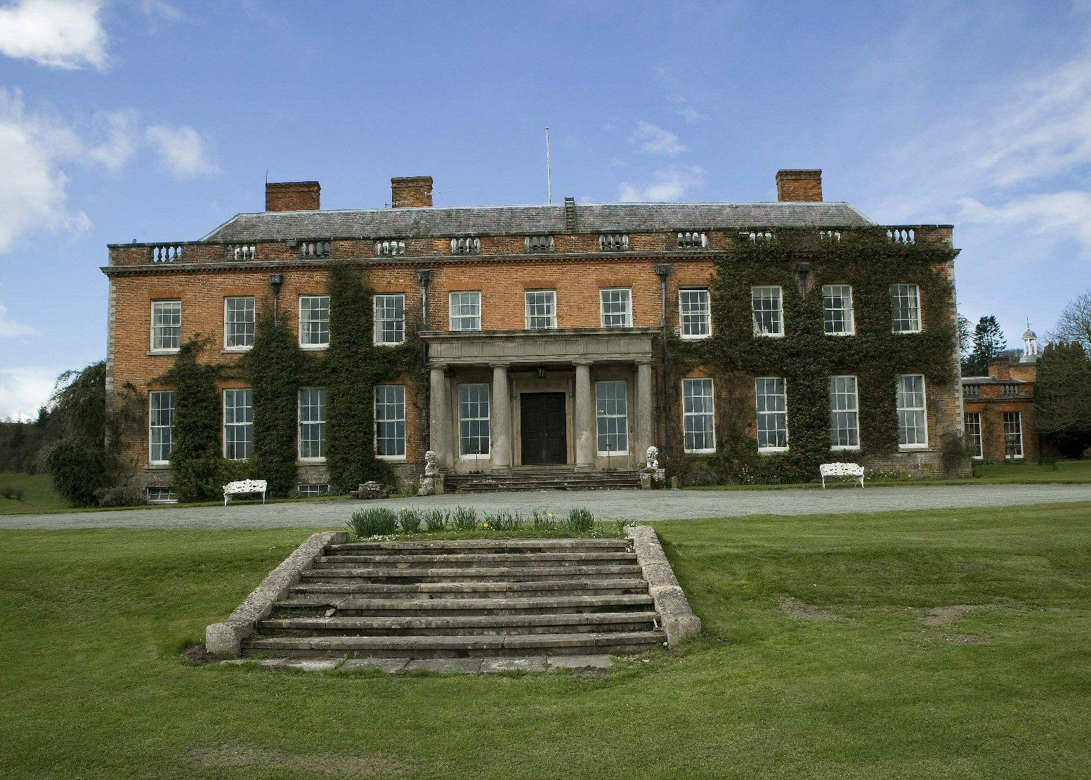 Walcot Hall