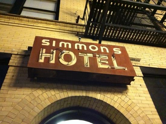 Simmons Hotel
