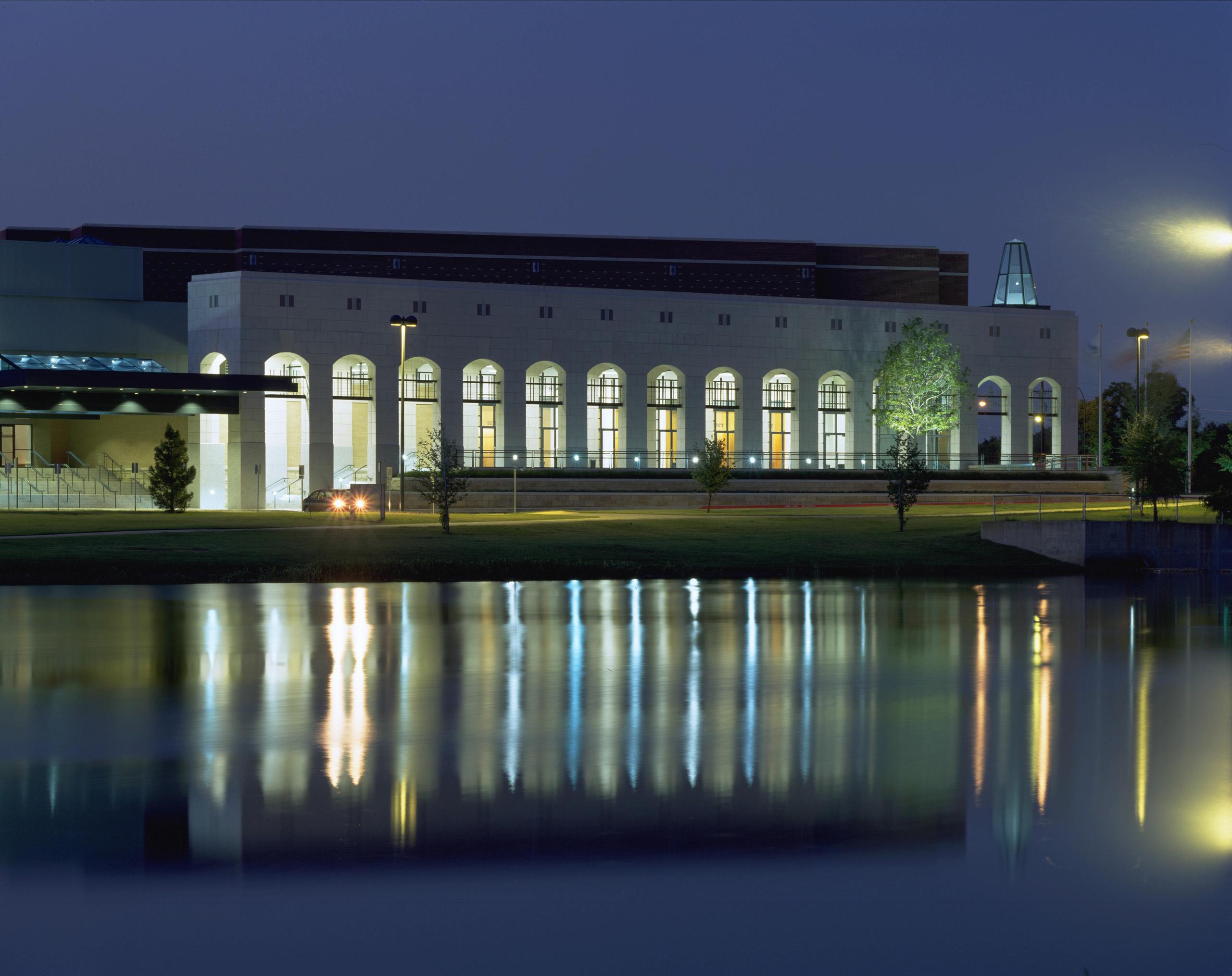 Esports Stadium Arlington & Expo Center